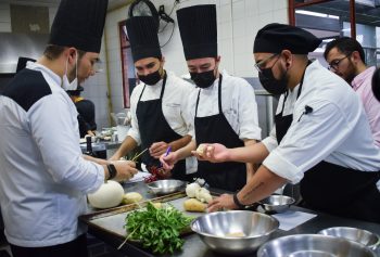 Equipo de Gastronomía UNIS triunfa en desafío culinario